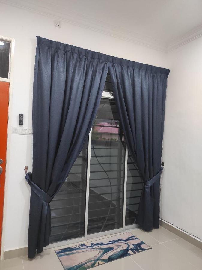 Bb D'Velodrom Homestay 龙运 外观 照片